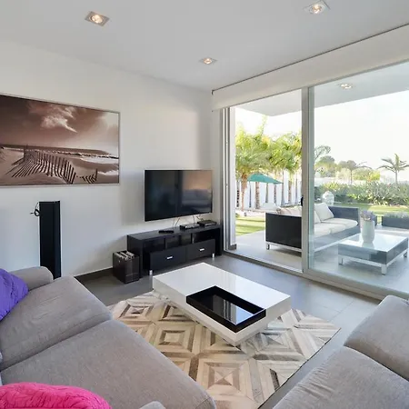 Villa White Island Dream