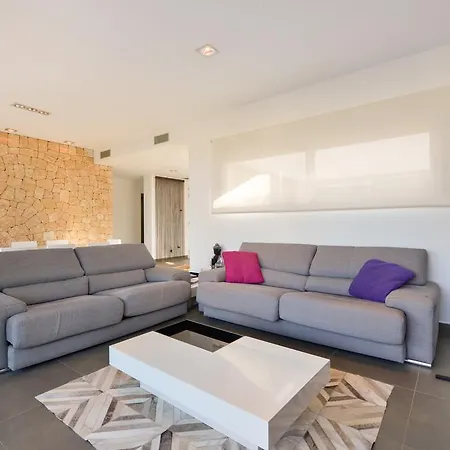 White Island Dream Villa *